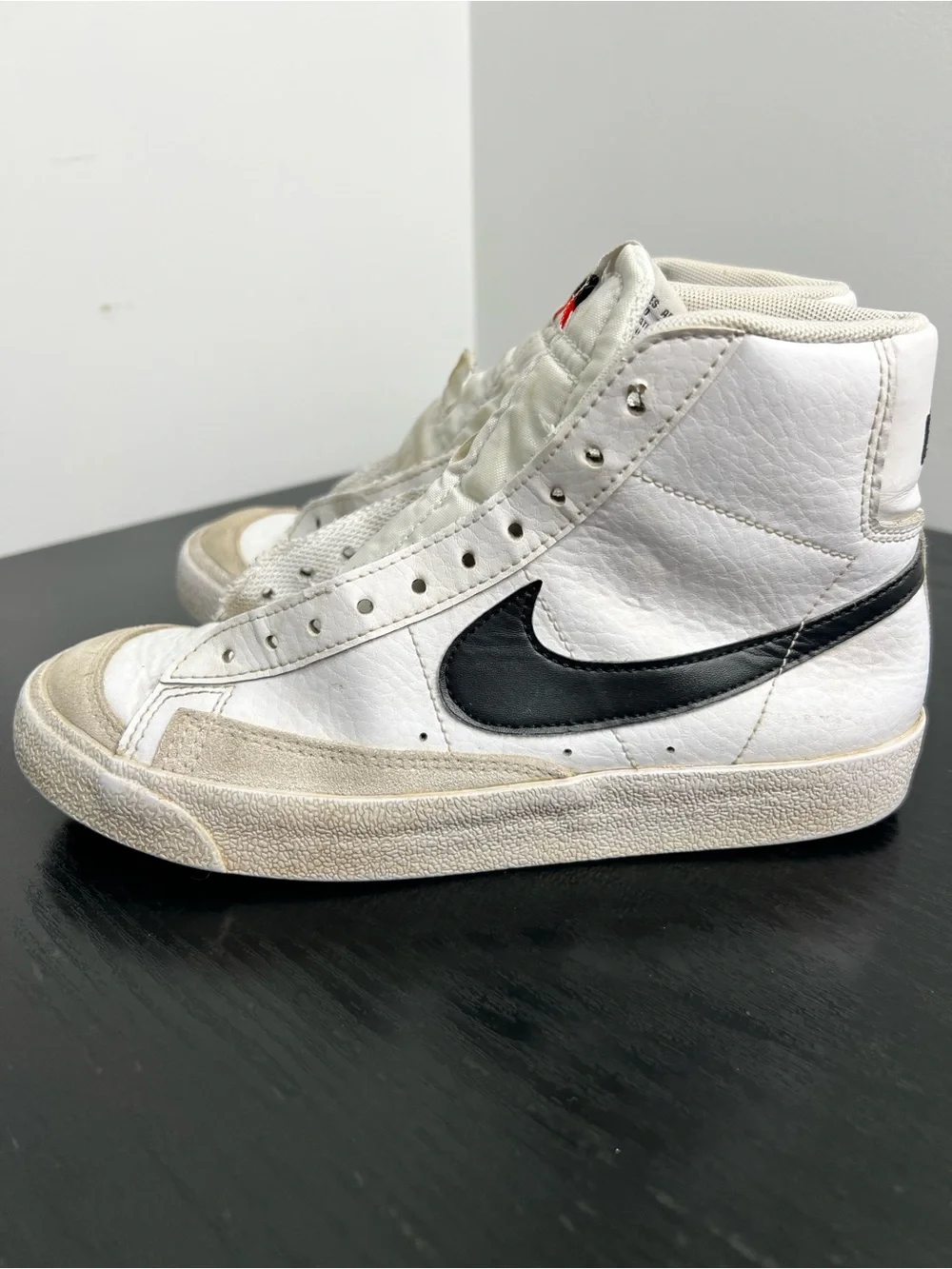 Nike Blazer Mid '77 Vintage Youth Size 4.5